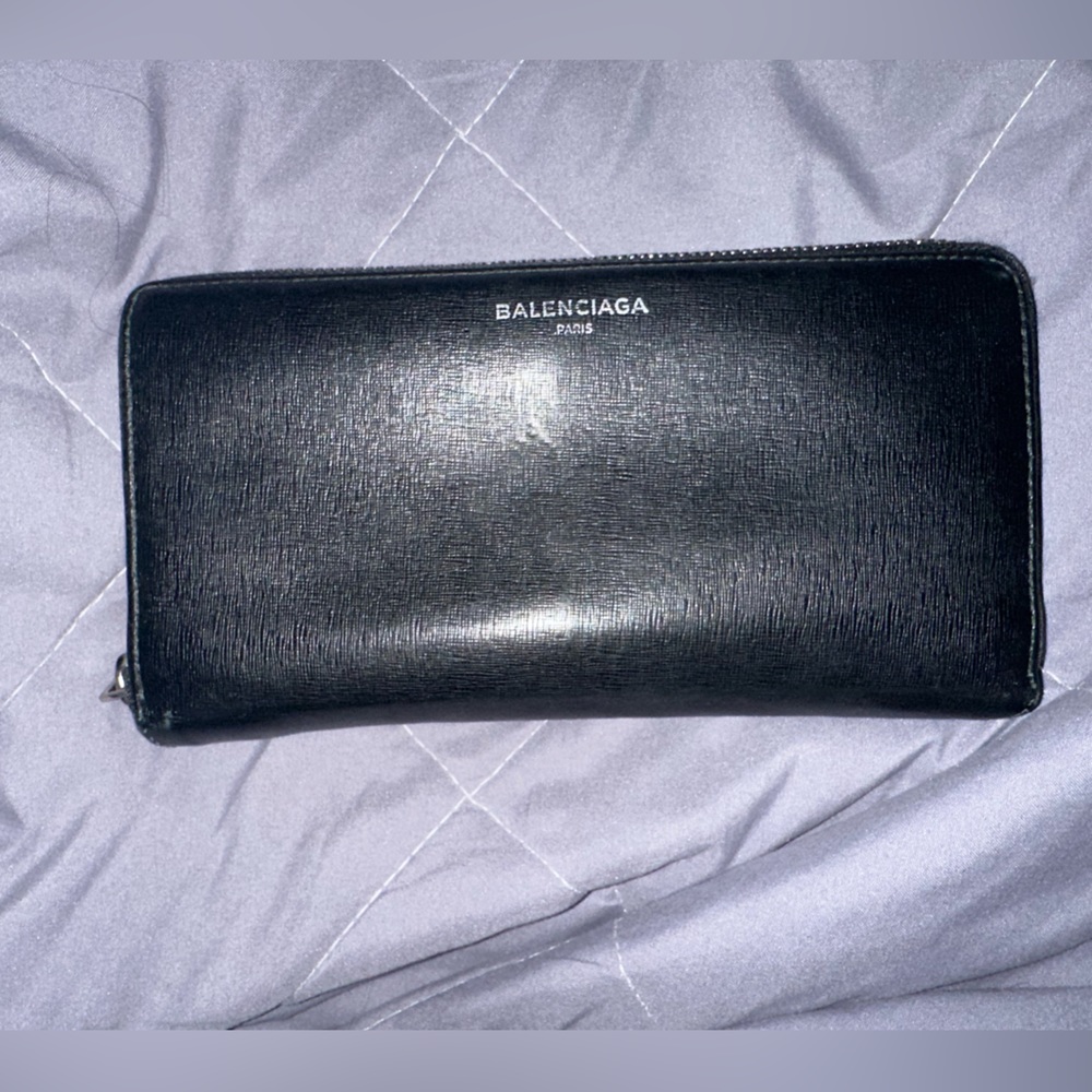 Balenciaga Long Zippy Wallet Authentic